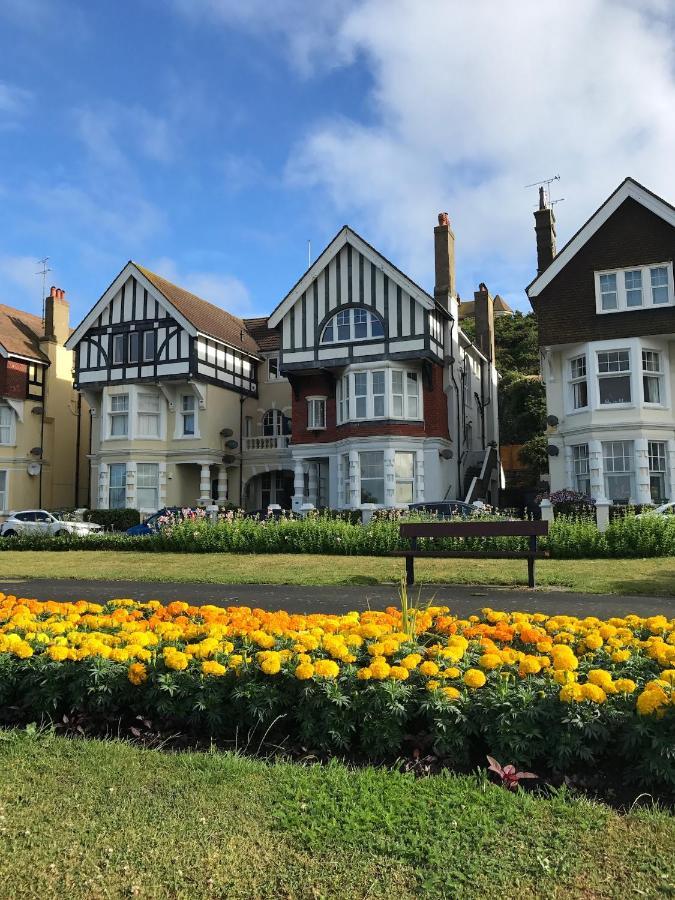 Elegant Spacious Seaside Apartment St Leonards-on-Sea Extérieur photo